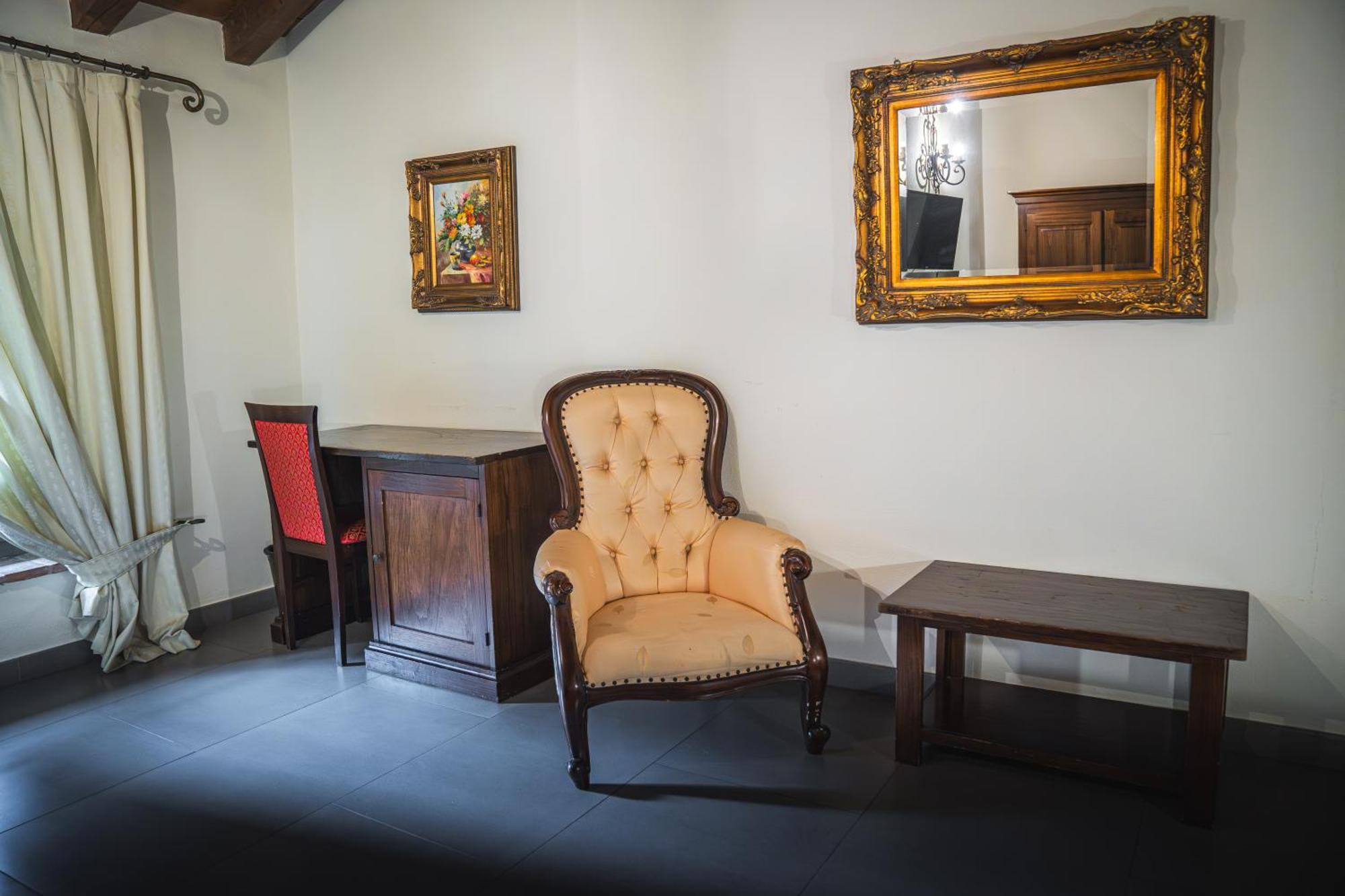 Hotel La Tavola Rotonda Cortemaggiore Room photo